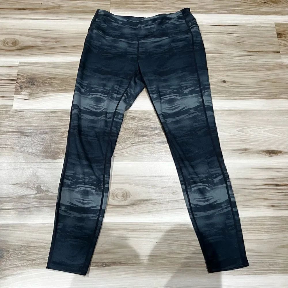 Athleta Chaturanga Charcoal Grey Leggings Size Medium